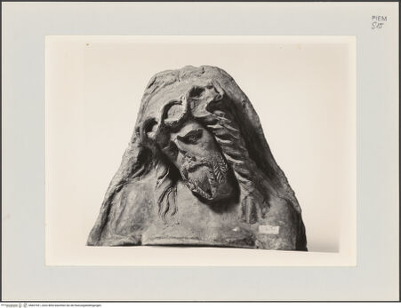 Vorderseite von unbekannt [https://www.deutsche-digitale-bibliothek.de/content/lizenzen/rv-fz/] Fragmente einer Beweinung ChristiChristus - , bh607451_recto. Foto.