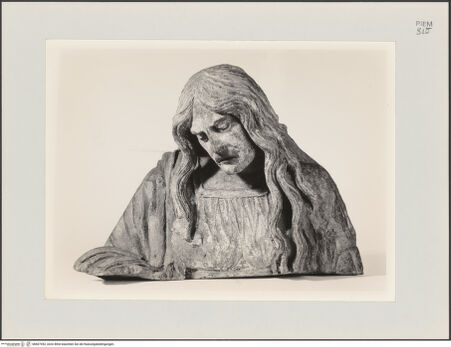 Vorderseite von unbekannt [https://www.deutsche-digitale-bibliothek.de/content/lizenzen/rv-fz/] Fragmente einer Beweinung ChristiHeiliger Johannes - , bh607452_recto. Foto.