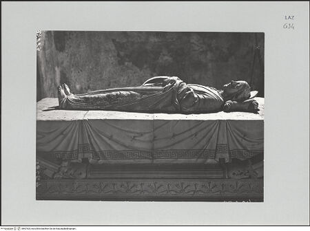 Vorderseite von ICCD [https://www.deutsche-digitale-bibliothek.de/content/lizenzen/rv-ez/] Grabmal der heiligen Christina - , bh607625_recto. Foto.