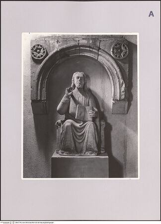 Vorderseite von ICCD [https://www.deutsche-digitale-bibliothek.de/content/lizenzen/rv-ez/] Christus Pantokrator - , bh607756_recto. Foto.