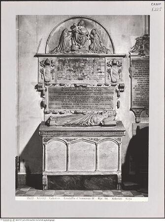 Vorderseite von Alinari [https://www.deutsche-digitale-bibliothek.de/content/lizenzen/rv-ez/] Grabmal Papst Innozenz' IV. (gest. 1254) - Gesamtansicht, bh607917_recto. Foto.