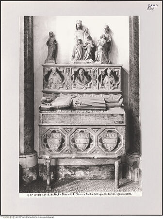 Vorderseite von Alinari [https://www.deutsche-digitale-bibliothek.de/content/lizenzen/rv-ez/] Grabmal des Drugo Merloto (gest. 1339) - Gesamtansicht, bh607947_recto. Foto.