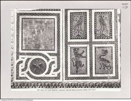 Vorderseite von Alinari [https://www.deutsche-digitale-bibliothek.de/content/lizenzen/rv-ez/] Evangelienkanzel - Detail: Inschrift und Mosaik, bh607982_recto. Foto.