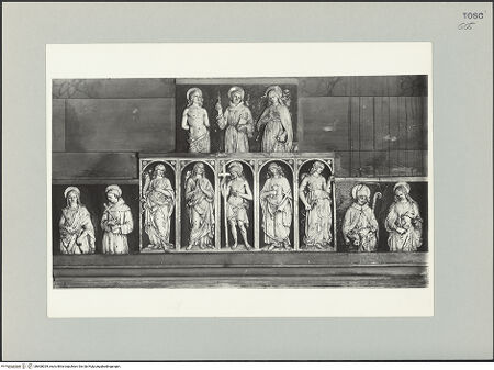 Vorderseite von Soprintendenza alle Gallerie  Firenze [https://www.deutsche-digitale-bibliothek.de/content/lizenzen/rv-ez/] Altarretabel mit Christus und Heiligen - Gesamtansicht, bh608039_recto. Foto.