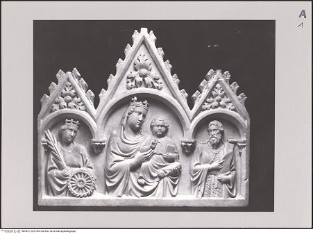 Vorderseite von ICCD [https://www.deutsche-digitale-bibliothek.de/content/lizenzen/rv-ez/] Madonna mit der heiligen Katharina von Alexandria und mit Johannes dem Täufer - Gesamtansicht, bh608107_recto. Foto (digital).