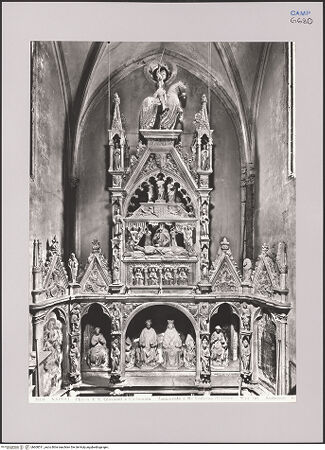 Vorderseite von Alinari [https://www.deutsche-digitale-bibliothek.de/content/lizenzen/rv-ez/] Grabmal des Königs Ladislaus (gest. 1414) - , bh608511_recto. Foto.