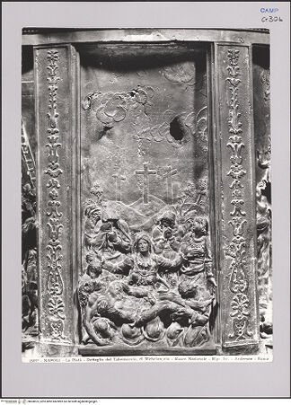 Vorderseite von unbekannt [https://www.deutsche-digitale-bibliothek.de/content/lizenzen/rv-fz/] Tabernakel - Detail: Beweinung Christi, bh608525_recto. Foto.