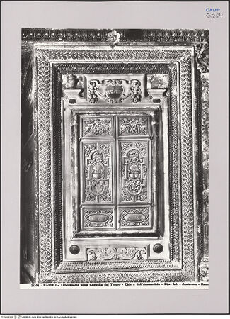 Vorderseite von Alinari [https://www.deutsche-digitale-bibliothek.de/content/lizenzen/rv-ez/] Tabernakel für die Reliquien des Heiligen Philippus Nerius - Gesamtansicht, bh608530_recto. Foto.