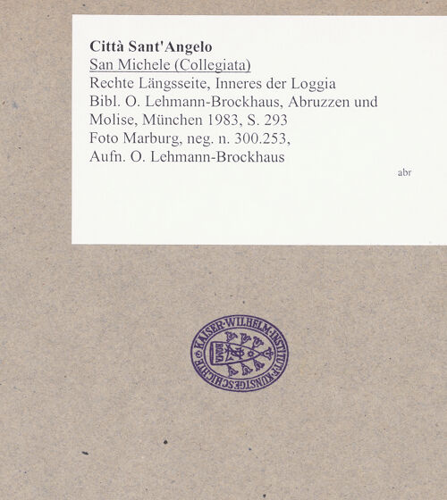 Rückseite von Foto Marburg [https://www.deutsche-digitale-bibliothek.de/content/lizenzen/rv-ez/] San Michele - Rechte Längsseite, Inneres der Loggia, bh029612_recto. Foto: Lehmann-Brockhaus, Otto.