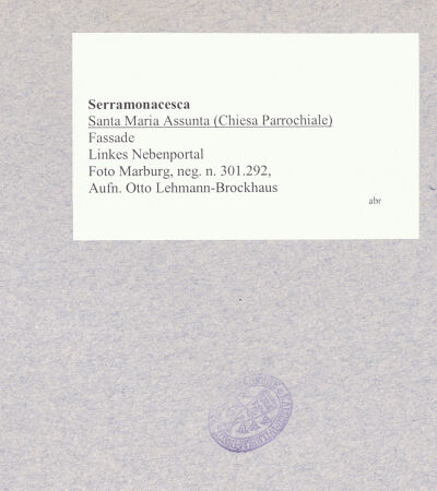 Rückseite von Foto Marburg [https://www.deutsche-digitale-bibliothek.de/content/lizenzen/rv-ez/] Nördliches Westportal - Nördliches Westportal, bh030312_recto. Foto: Lehmann-Brockhaus, Otto.