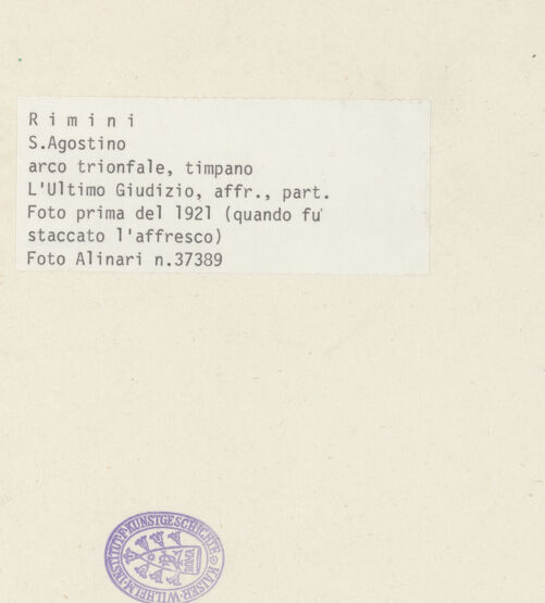 Rückseite von Alinari [https://www.deutsche-digitale-bibliothek.de/content/lizenzen/rv-ez/] Jüngstes Gericht - Linke Hälfte, Detail: drei Apostel (Aufnahme vor der Abnahme der Fresken), bh036624_recto. Foto.