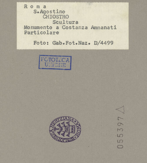 Rückseite von ICCD [https://www.deutsche-digitale-bibliothek.de/content/lizenzen/rv-ez/] Grabmal der Costanza Ammanati-Piccolomini (+1477) - oberer Teil, bh055397_recto. Foto.