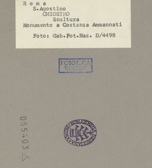 Rückseite von ICCD [https://www.deutsche-digitale-bibliothek.de/content/lizenzen/rv-ez/] Grabmal der Costanza Ammanati-Piccolomini (+1477) - Gesamtansicht, bh055403_recto. Foto.