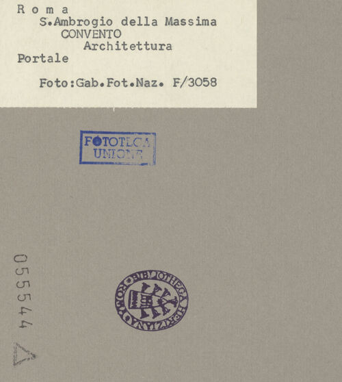 Rückseite von ICCD [https://www.deutsche-digitale-bibliothek.de/content/lizenzen/rv-ez/] Eingangsportal des Generalatshauses - Gesamtansicht, bh055544_recto. Foto.