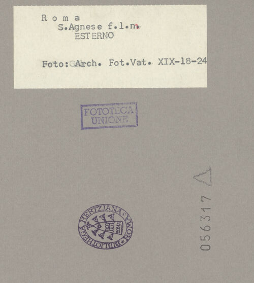 Rückseite von Archivio Fotografico Musei Vaticani [https://www.deutsche-digitale-bibliothek.de/content/lizenzen/rv-ez/] Sant'Agnese fuori le Mura - Blick auf Apsis und Campanile, bh056317_recto. Foto.