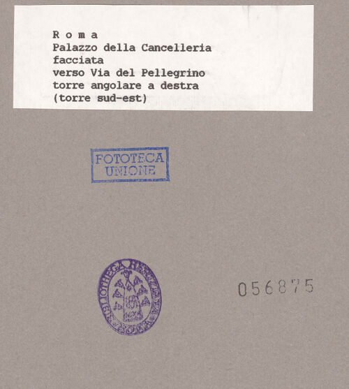 Rückseite von Alinari [https://www.deutsche-digitale-bibliothek.de/content/lizenzen/rv-ez/] Palazzo della CancelleriaOstfassade - Ansicht von Süden, bh056875_recto. Foto.