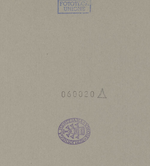 Rückseite von Alinari [https://www.deutsche-digitale-bibliothek.de/content/lizenzen/rv-ez/] Das Jüngste Gericht - Engel mit Kreuz, bh060020_recto. Foto.