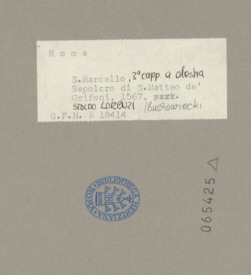 Rückseite von ICCD [https://www.deutsche-digitale-bibliothek.de/content/lizenzen/rv-ez/] Grabmal des Bischofs Mattia Grifoni (gest. 1567) - , bh065425_recto. Foto.