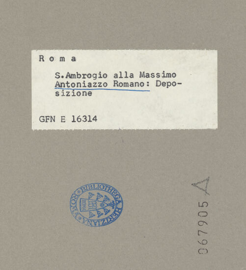 Rückseite von ICCD [https://www.deutsche-digitale-bibliothek.de/content/lizenzen/rv-ez/] Kreuzabnahme - Gesamtansicht, bh067905_recto. Foto.