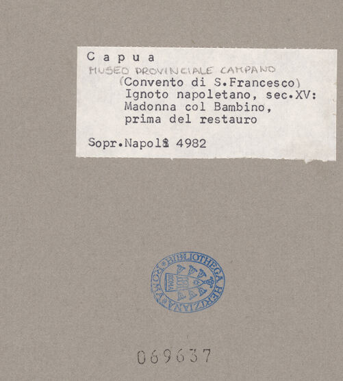 Rückseite von Sopr. BAS NA [https://www.deutsche-digitale-bibliothek.de/content/lizenzen/rv-ez/] Madonna Lactans - Gesamtansicht (vor der Restaurierung), bh069637_recto. Foto.