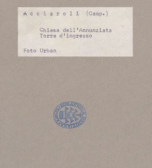 Rückseite von Urban [https://www.deutsche-digitale-bibliothek.de/content/lizenzen/rv-ez/] Chiesa dell'Annunziata - Fassade mit Turm, bh072202_recto. Foto: Urban, Thomas.