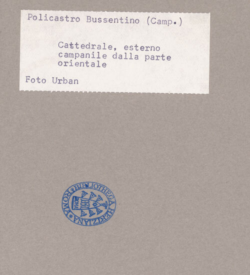 Rückseite von Urban [https://www.deutsche-digitale-bibliothek.de/content/lizenzen/rv-ez/] DuomoApsiden - Südapsis und Mittelapsis, bh072586_recto. Foto: Urban, Thomas.