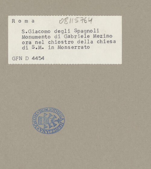 Rückseite von ICCD [https://rightsstatements.org/page/CNE/1.0/] Sarkophag des Stefano Gabriel Merrino, auch Gabriele Merini (1483-1546) - Gesamtansicht, bh073077_recto. Foto.