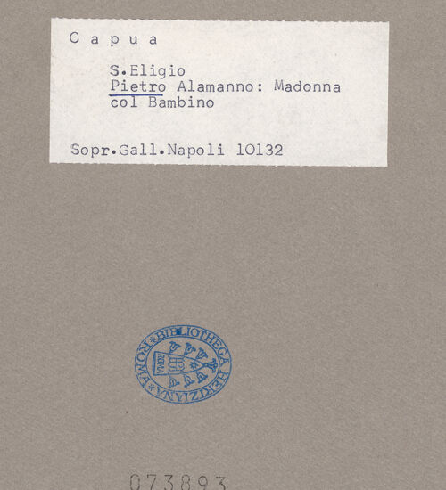 Rückseite von Sopr. BAS NA [https://www.deutsche-digitale-bibliothek.de/content/lizenzen/rv-ez/] Madonna - Gesamtansicht, bh073893_recto. Foto.