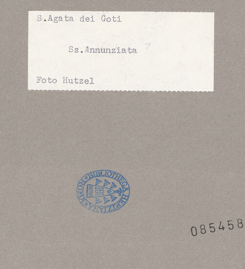 Rückseite von Hutzel, Max [https://www.deutsche-digitale-bibliothek.de/content/lizenzen/rv-ez/] Madonna und Heilige - Detail, Madonna, bh085458_recto. Foto: Hutzel, Max.