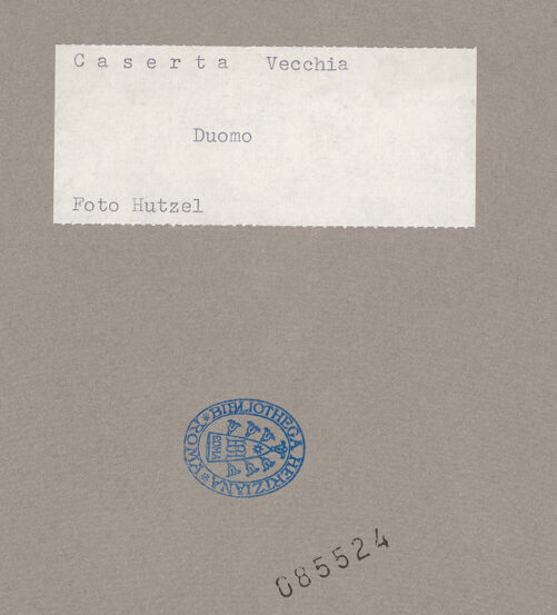 Rückseite von Hutzel, Max [https://www.deutsche-digitale-bibliothek.de/content/lizenzen/rv-ez/] Madonna - Gesamtansicht, bh085524_recto. Foto: Hutzel, Max.