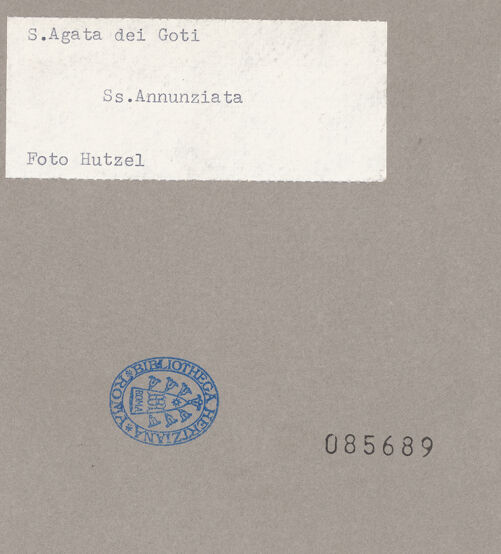 Rückseite von Hutzel, Max [https://www.deutsche-digitale-bibliothek.de/content/lizenzen/rv-ez/] Verkündigung - Detail: Verkündigung, bh085689_recto. Foto: Hutzel, Max.