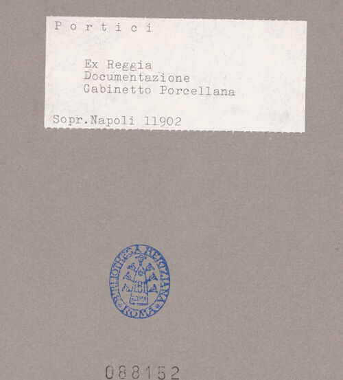 Rückseite von Sopr. BAS NA [https://www.deutsche-digitale-bibliothek.de/content/lizenzen/rv-ez/] Dekoration des Kabinettes der Königin Maria Amalia - Decke, bh088152_recto. Foto.