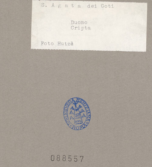 Rückseite von Hutzel, Max [https://www.deutsche-digitale-bibliothek.de/content/lizenzen/rv-ez/] Madonna und Heiliger Christophorus - Madonna, Detail, bh088557_recto. Foto: Hutzel, Max.