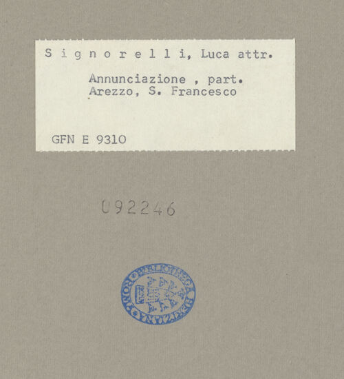 Rückseite von ICCD [https://www.deutsche-digitale-bibliothek.de/content/lizenzen/rv-ez/] Verkündigung - Detail, Engel (Oberkörper), bh092246_recto. Foto.