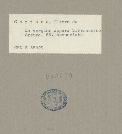 Rückseite von ICCD [https://www.deutsche-digitale-bibliothek.de/content/lizenzen/rv-ez/] Altar der Familie MontautoMaria überreicht dem hl. Franz von Assisi das Christuskind - Gesamtansicht, bh092279_recto. Foto.