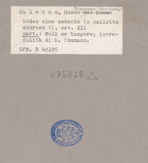 Rückseite von ICCD [https://www.deutsche-digitale-bibliothek.de/content/lizenzen/rv-ez/] Szenen aus dem Neuen und Alten TestamentChristus erscheint den drei Marien; der ungläubige Thomas - Gesamtansicht, bh095035_recto. Foto.