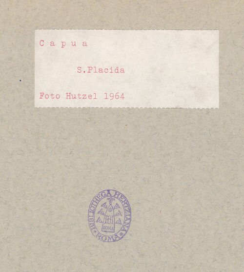 Rückseite von Hutzel, Max [https://www.deutsche-digitale-bibliothek.de/content/lizenzen/rv-ez/] Santa Placida - Innenansicht und Gewölbe vor der Restaurierung, bh095513_recto. Foto: Hutzel, Max.