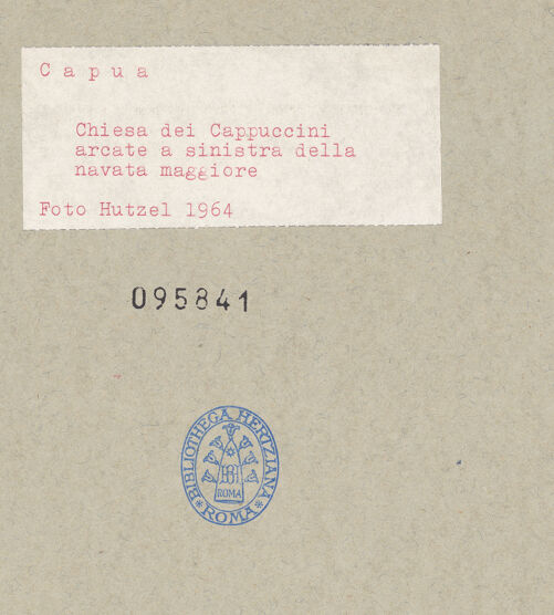 Rückseite von Hutzel, Max [https://www.deutsche-digitale-bibliothek.de/content/lizenzen/rv-ez/] Chiesa dei Cappuccini (ex Chiesa dei Gesuiti) - Linke Arkade, bh095841_recto. Foto: Hutzel, Max.