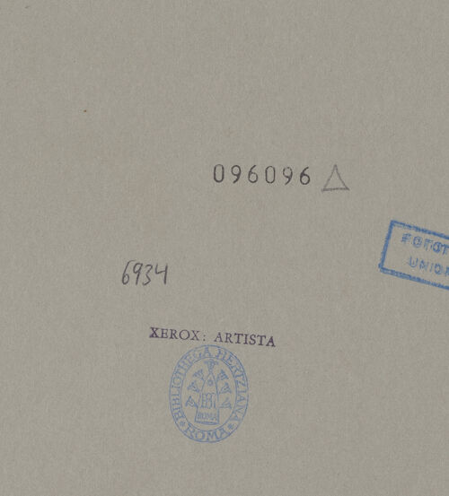 Rückseite von Alinari  [https://www.deutsche-digitale-bibliothek.de/content/lizenzen/rv-ez/] Grabmal Pauls V. - oberes Geschoss, bh096096_recto. Foto.