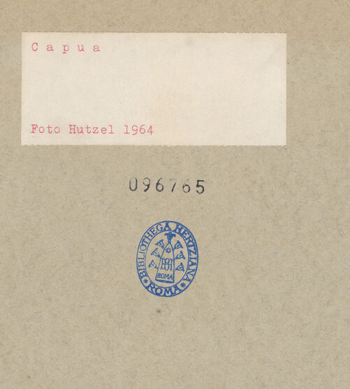 Rückseite von Hutzel, Max [https://www.deutsche-digitale-bibliothek.de/content/lizenzen/rv-ez/] Portal, bh096765_recto. Foto: Hutzel, Max.