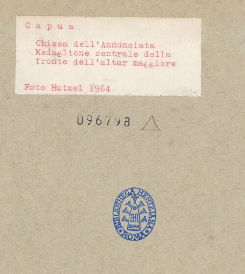 Rückseite von Hutzel, Max [https://www.deutsche-digitale-bibliothek.de/content/lizenzen/rv-ez/] Hauptaltar mit der Verkündigung - Detail: Verkündigung, bh096798_recto. Foto: Hutzel, Max.