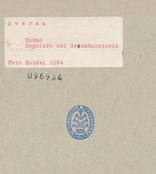 Rückseite von Hutzel, Max [https://www.deutsche-digitale-bibliothek.de/content/lizenzen/rv-ez/] Grabmal eines Bischofs - Gesamtansicht, bh096934_recto. Foto: Hutzel, Max.