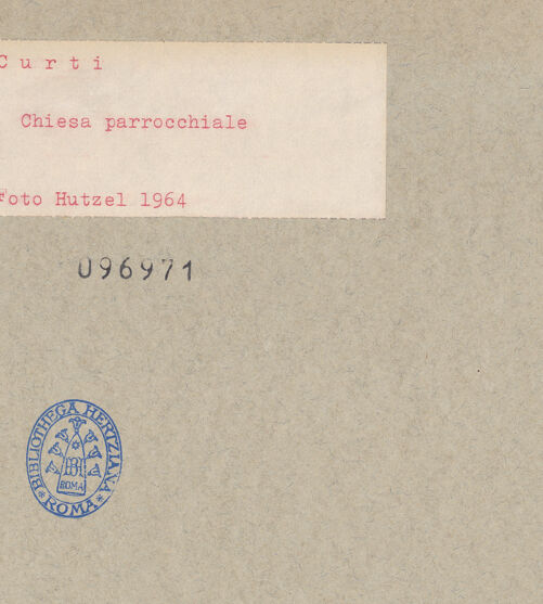 Rückseite von Hutzel, Max [https://www.deutsche-digitale-bibliothek.de/content/lizenzen/rv-ez/] Kreuzigungsgruppe - Gesamtansicht, bh096971_recto. Foto: Hutzel, Max.