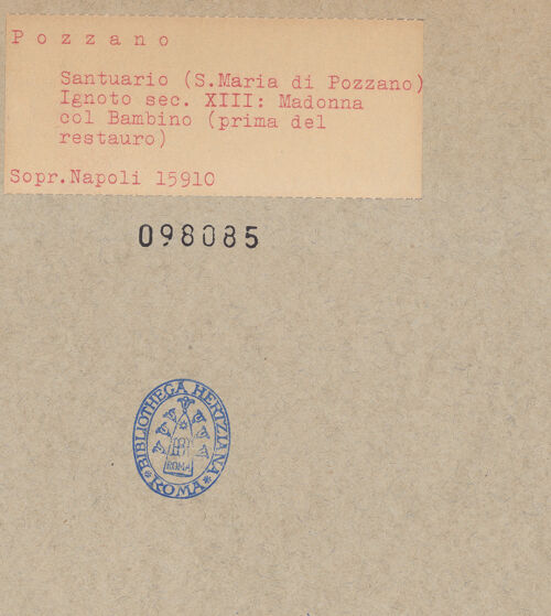 Rückseite von Sopr. BAS NA [https://www.deutsche-digitale-bibliothek.de/content/lizenzen/rv-ez/] Madonna - Gesamtansicht (vor der Restaurierung), bh098085_recto. Foto.