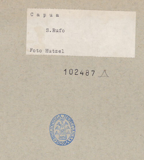 Rückseite von Hutzel, Max [https://www.deutsche-digitale-bibliothek.de/content/lizenzen/rv-ez/] Hand Gottes mit Engeln und Heiligen - Zwei Heiligen, bh102487_recto. Foto: Hutzel, Max.