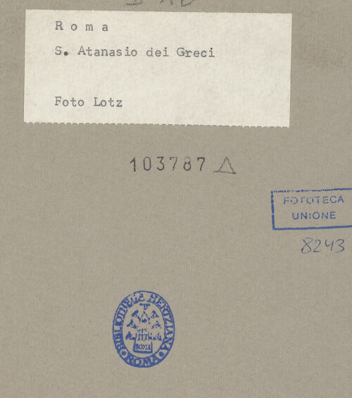 Rückseite von unbekannt [https://www.deutsche-digitale-bibliothek.de/content/lizenzen/rv-ez/] Sant'Atanasio dei Greci - nördliches Querhaus und rechter Fassadenturm, bh103787_recto. Foto.