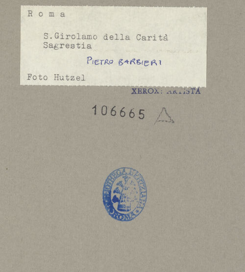 Rückseite von unbekannt [https://www.deutsche-digitale-bibliothek.de/content/lizenzen/rv-ez/] Maria erscheint dem heiligen Filippo Neri - Oberer Abschnitt des Gemäldes und Bekrönung der Ädikula, bh106665_recto. Foto: Hutzel, Max.