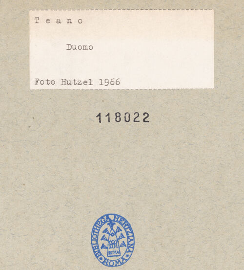 Rückseite von Hutzel, Max [https://www.deutsche-digitale-bibliothek.de/content/lizenzen/rv-ez/] KanzelSäulen und Tragfiguren - Säulen, bh118022_recto. Foto: Hutzel, Max.