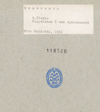 Rückseite von Guidotti [https://www.deutsche-digitale-bibliothek.de/content/lizenzen/rv-ez/] Sant'Ilario a Port'Aurea - Ostkuppelraum und Apsisansatz, bh118720_recto. Foto: Guidotti.