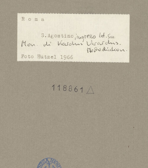 Rückseite von Hutzel, Max [https://www.deutsche-digitale-bibliothek.de/content/lizenzen/rv-ez/] Maria mit Kind (vom Grabmal des Carlo Verardi?) - Detail: Relief, bh118861_recto. Foto: Hutzel, Max.